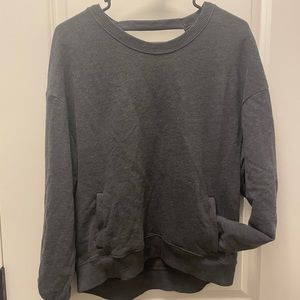Hollister Sweater Size X-Small -Open Back